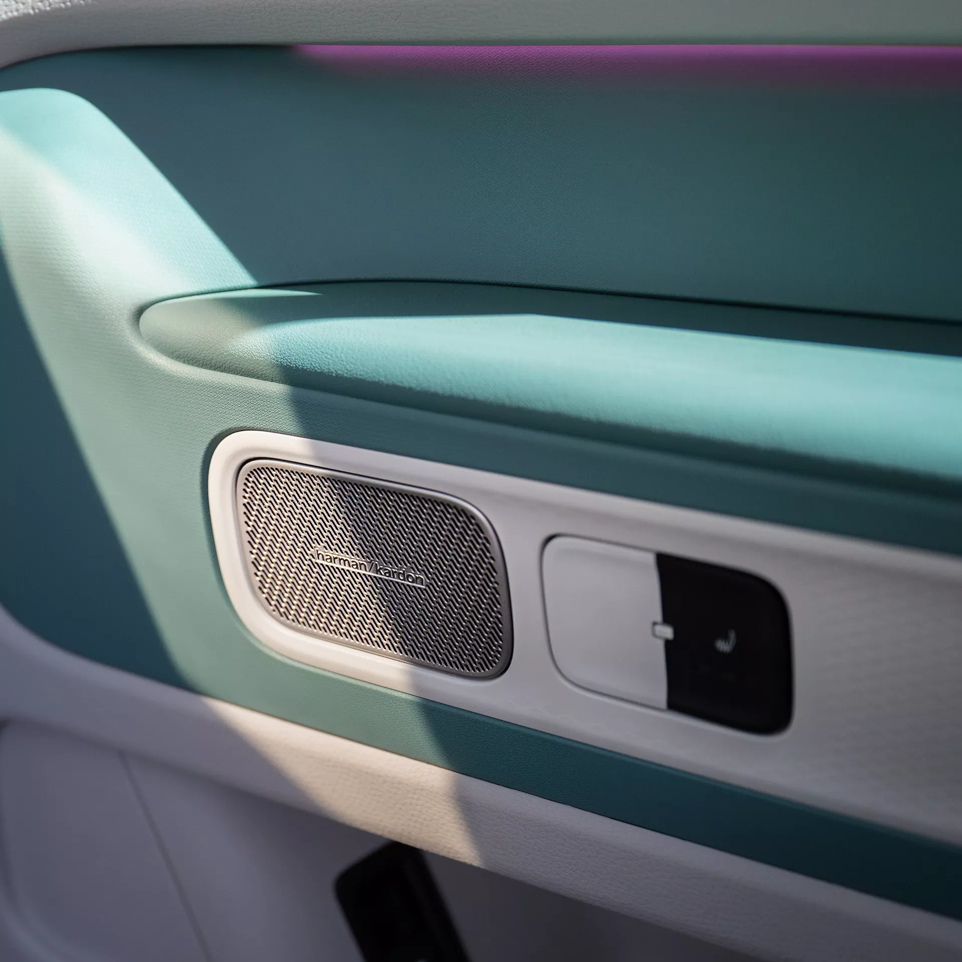 ID. Buzz Soundsystem